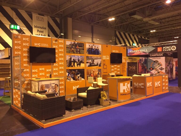 Free Build Stand 2